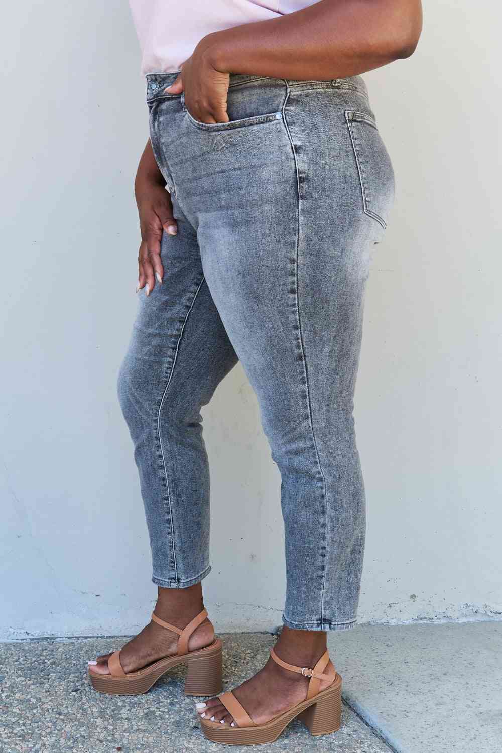 Judy Blue Racquel Full Size High Waisted Stone Wash Slim Fit Jeans - Gold Clover Boutique