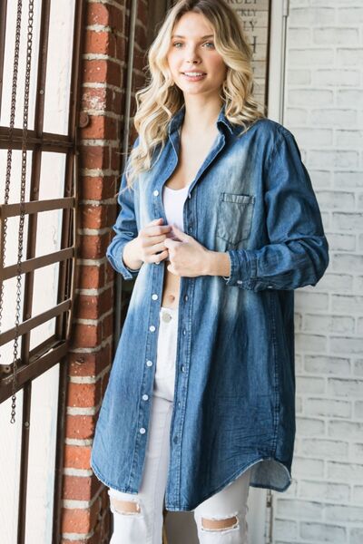 Veveret Pocketed Button Up Washed Denim Shirt - Gold Clover Boutique